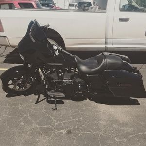 Meet your Posher, Adam